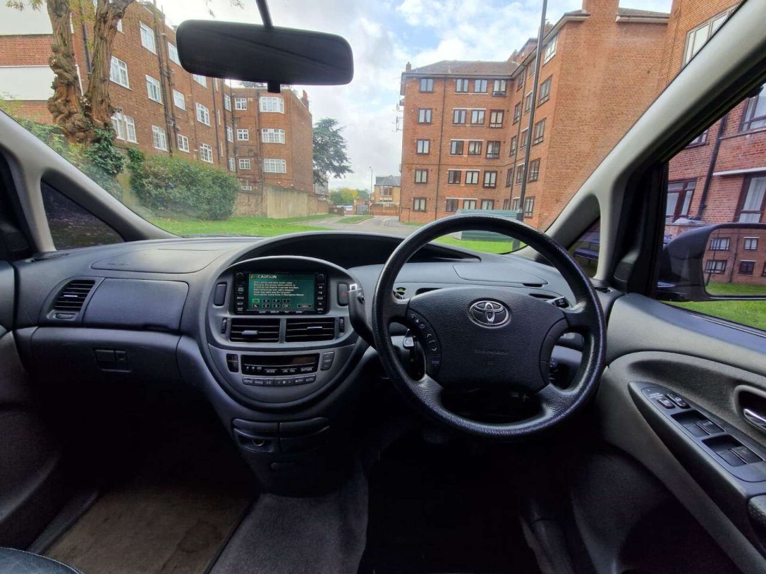 Used Toyota Previa 2005 for sale - 77211294: Photo 15