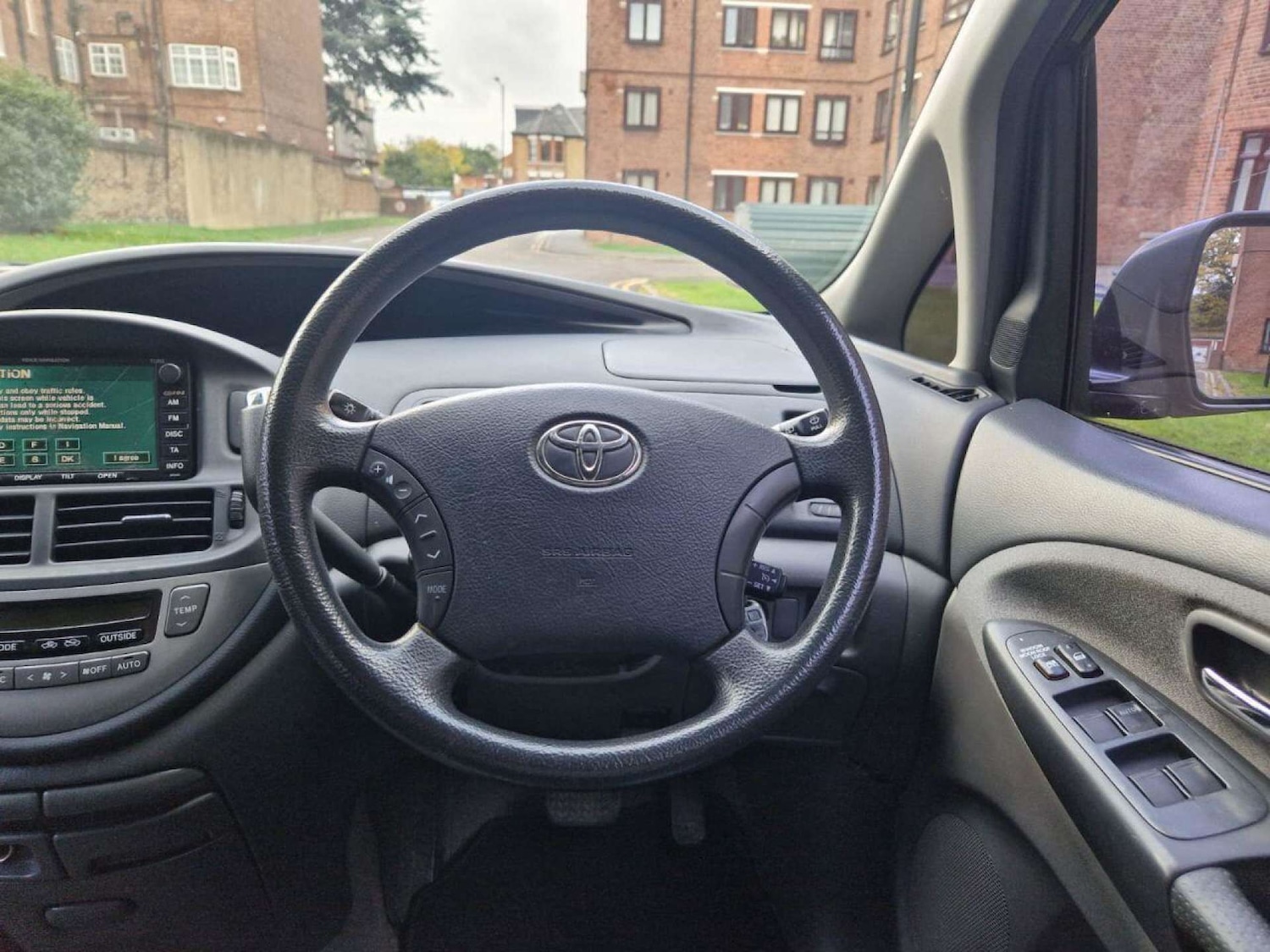 Used Toyota Previa 2005 for sale - 77211294: Photo 16