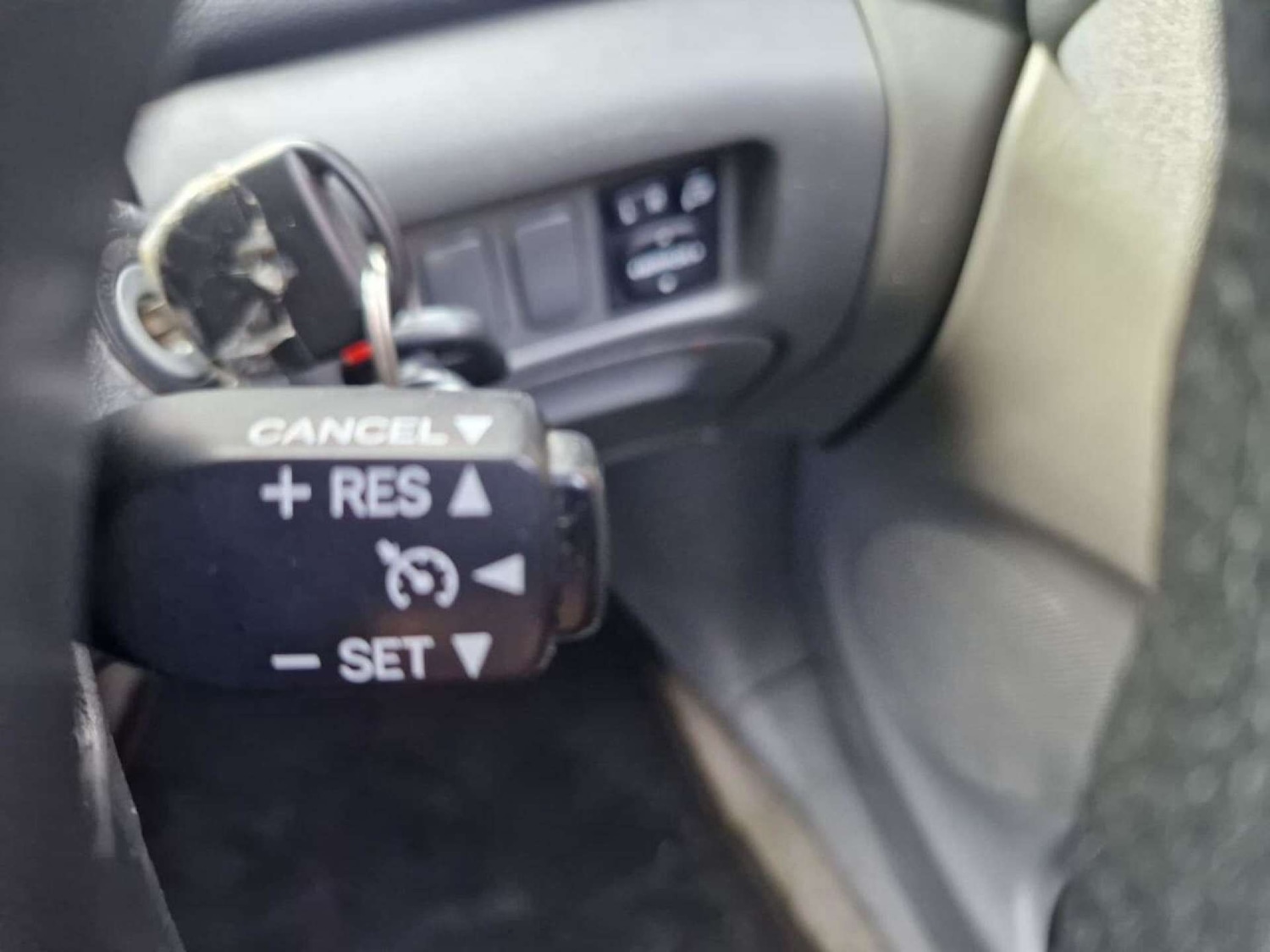 Used Toyota Previa 2005 for sale - 77211294: Photo 23