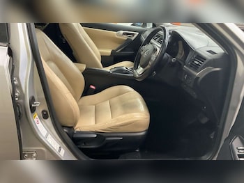 Used Lexus CT 2013 for sale - 77211288: Photo