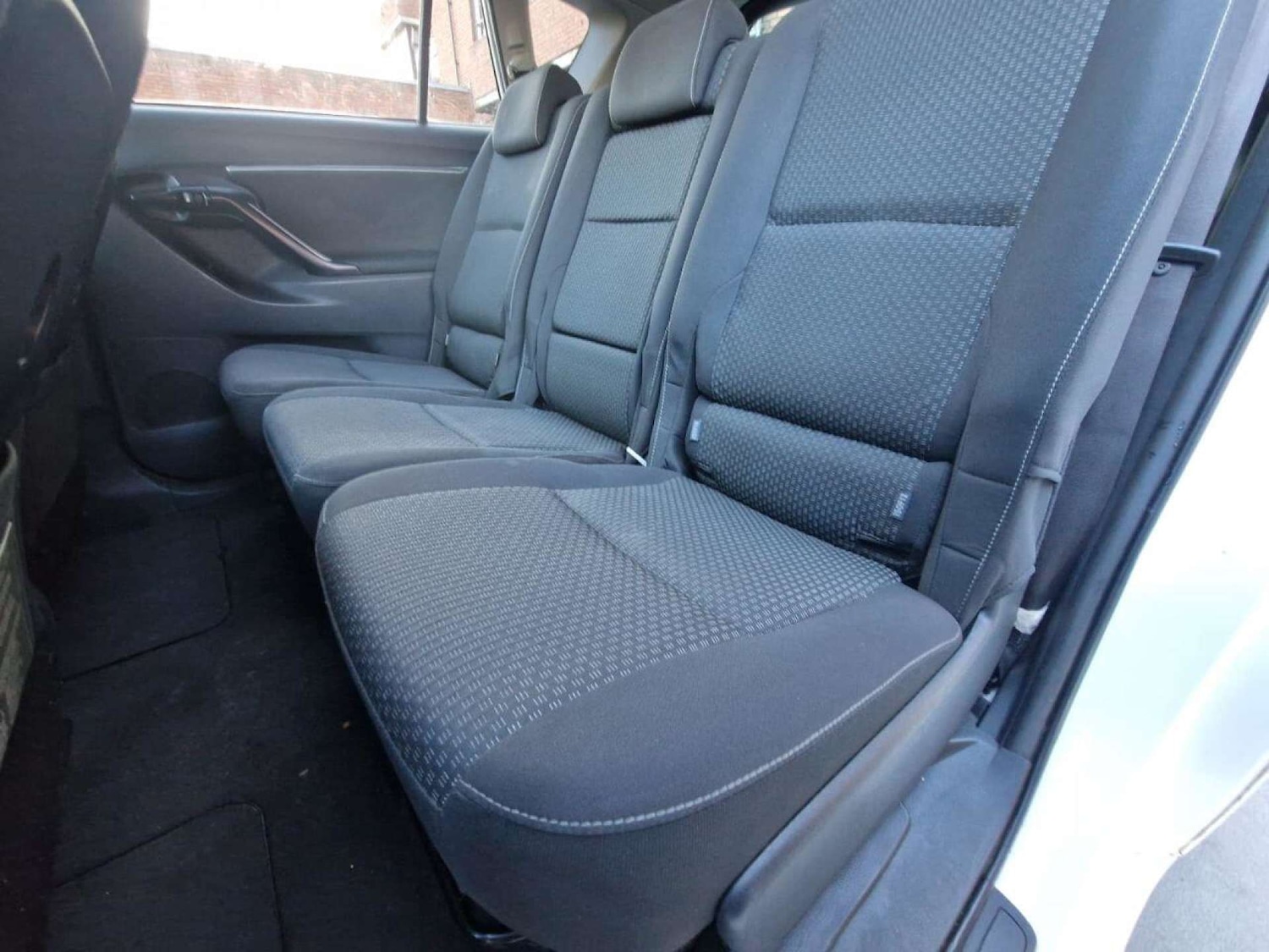 Used Toyota Verso 2013 for sale - 77249290: Photo 13