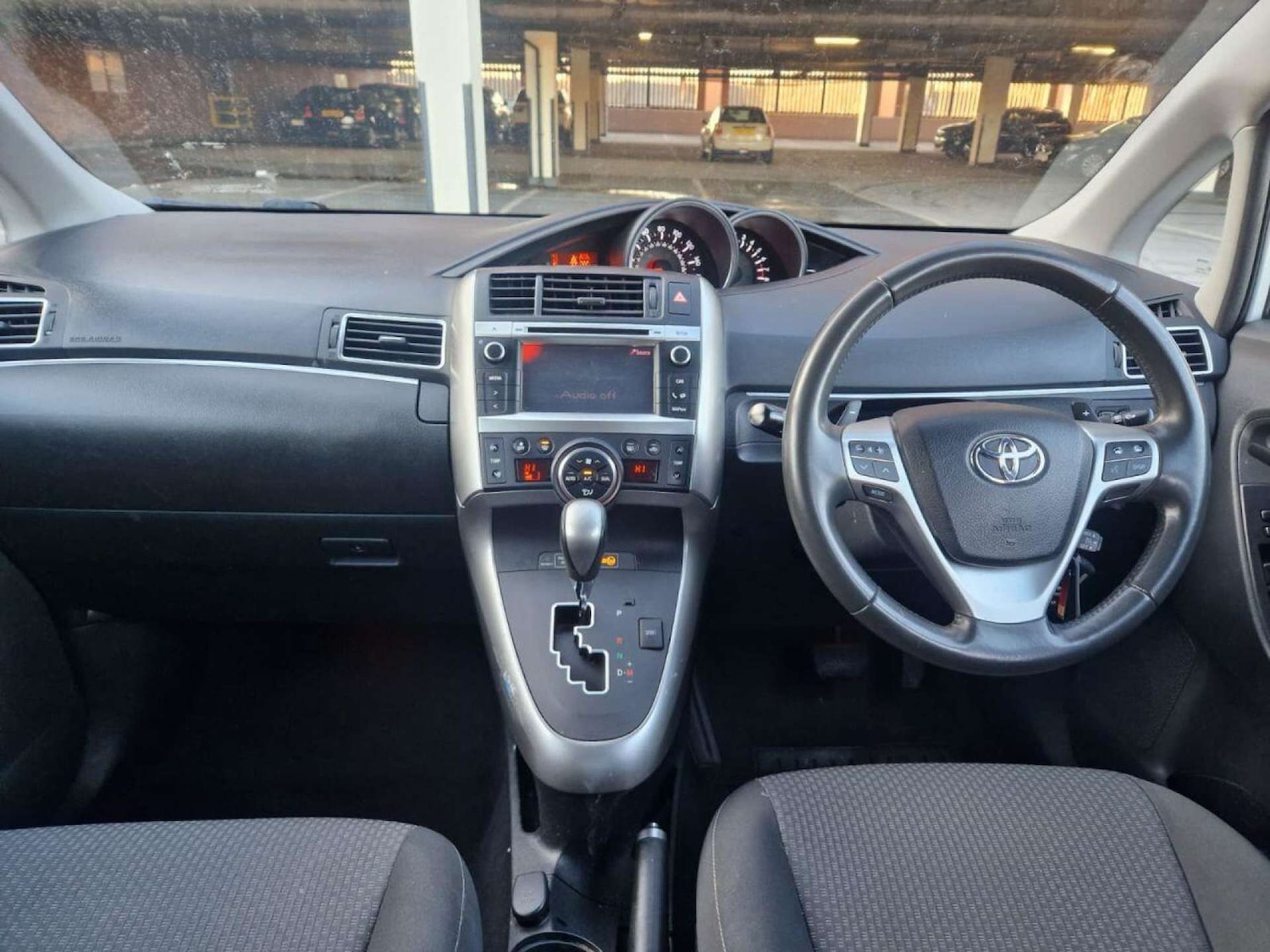 Used Toyota Verso 2013 for sale - 77249290: Photo 15
