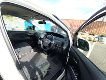 Used Toyota Estima 2012 for sale - 77249272: Photo