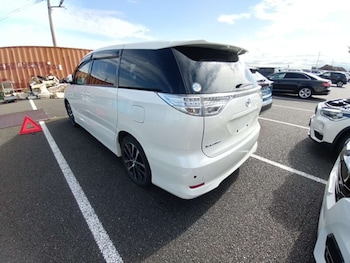 Used Toyota Estima 2012 for sale - 77249272: Photo