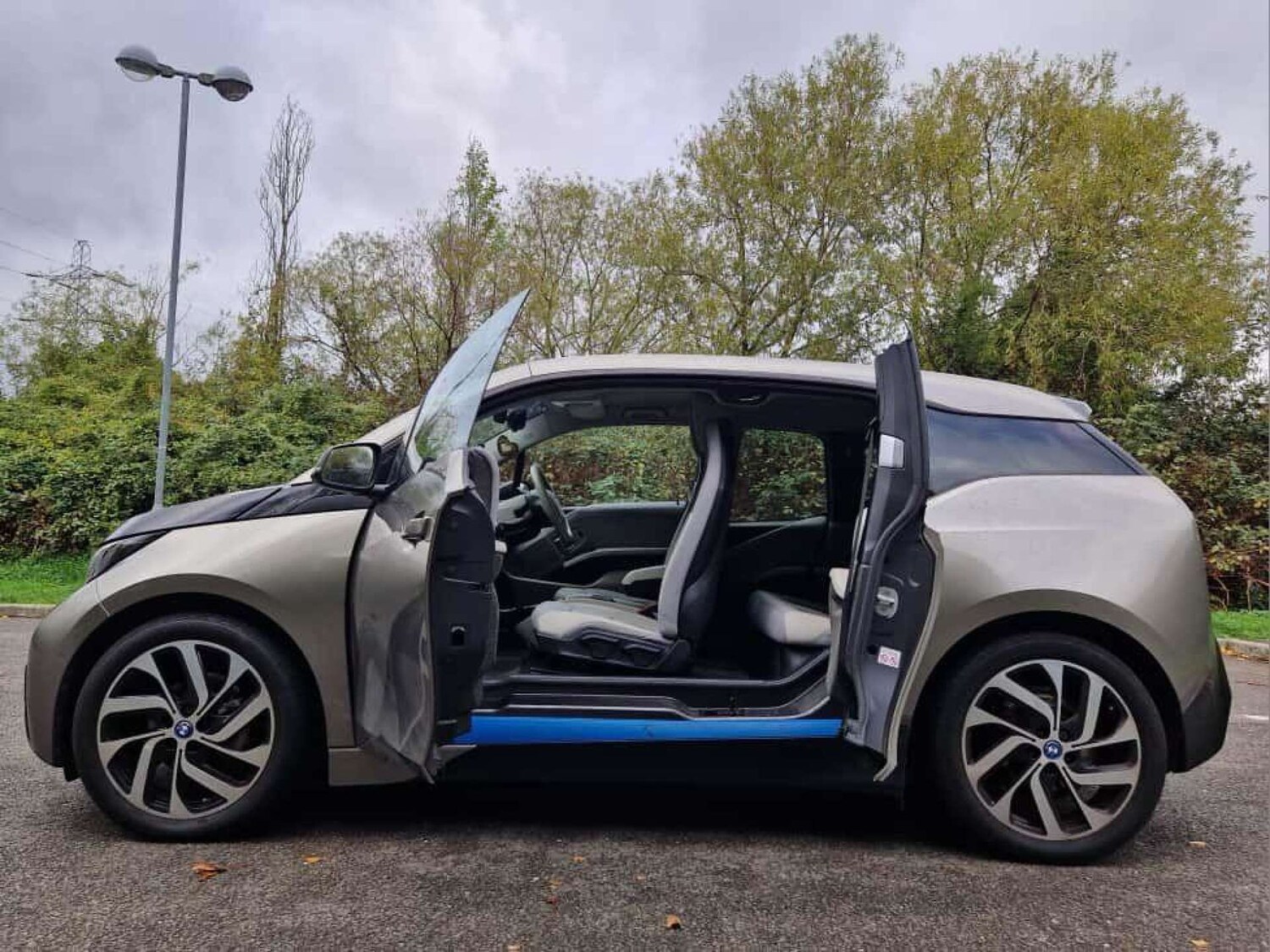 Used BMW i3 2017 for sale - 77211287: Photo 12