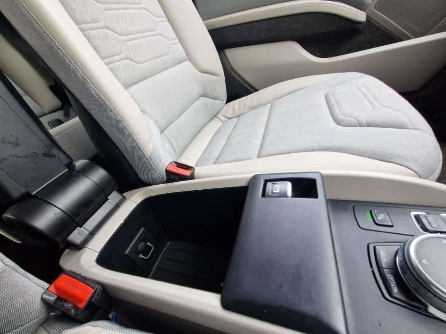 Used BMW i3 2017 for sale - 77211287: Photo 31