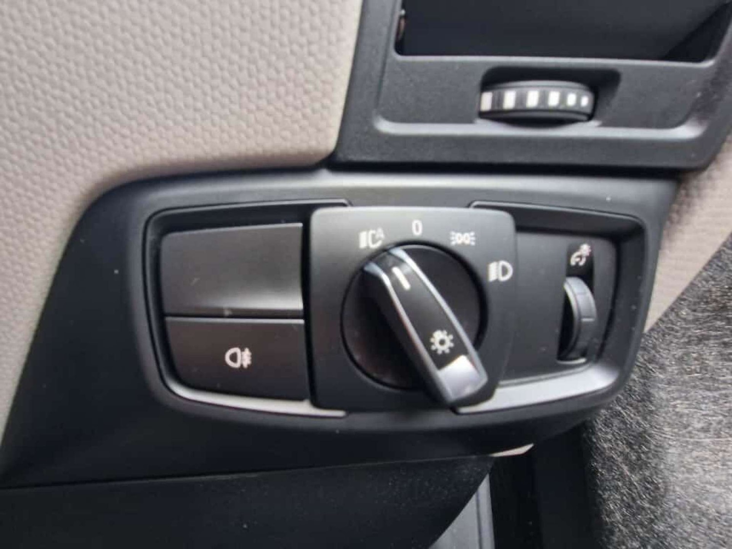 Used BMW i3 2017 for sale - 77211287: Photo 35