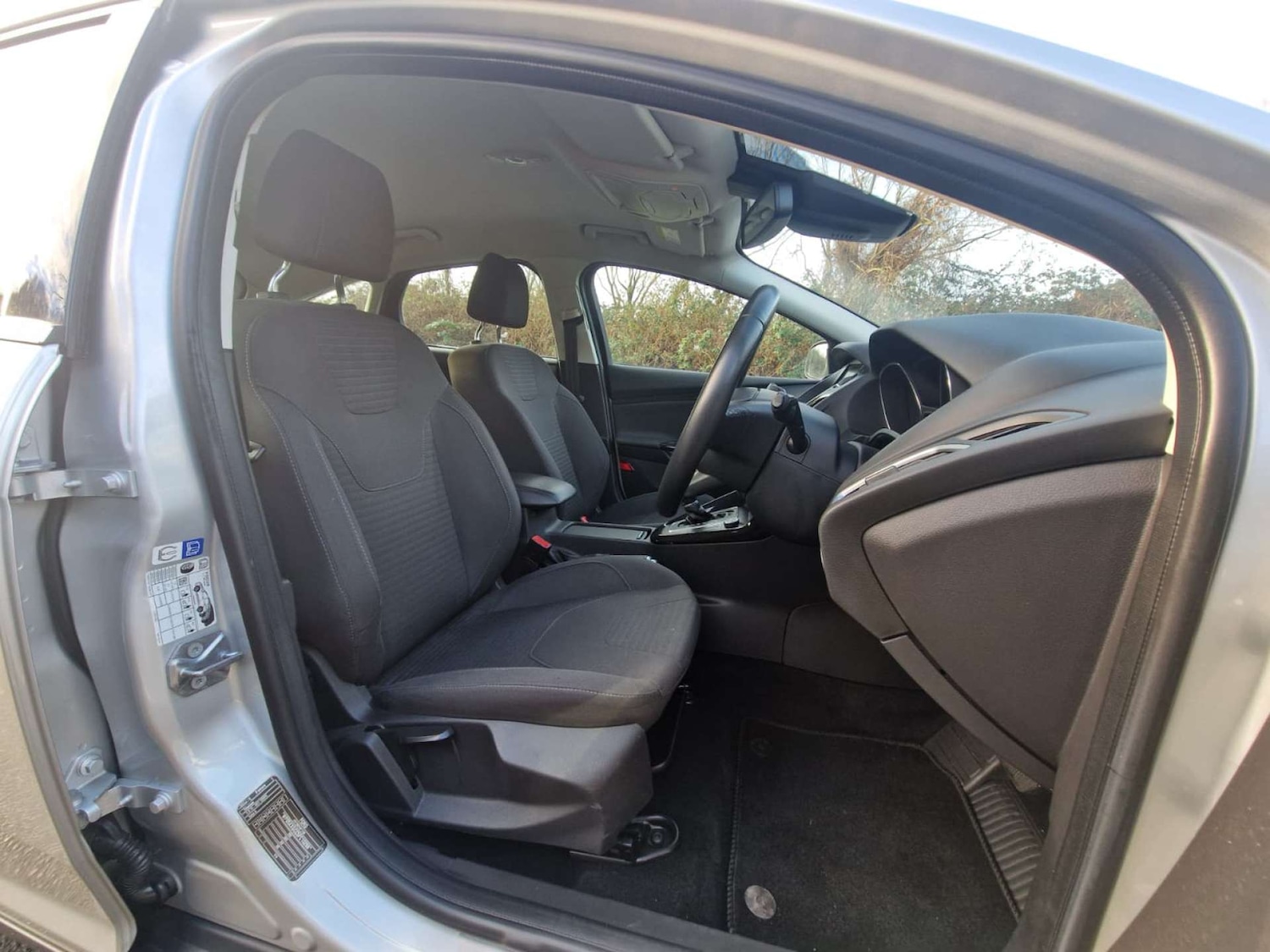 Used Ford Focus 2015 for sale - 77249299: Photo 11