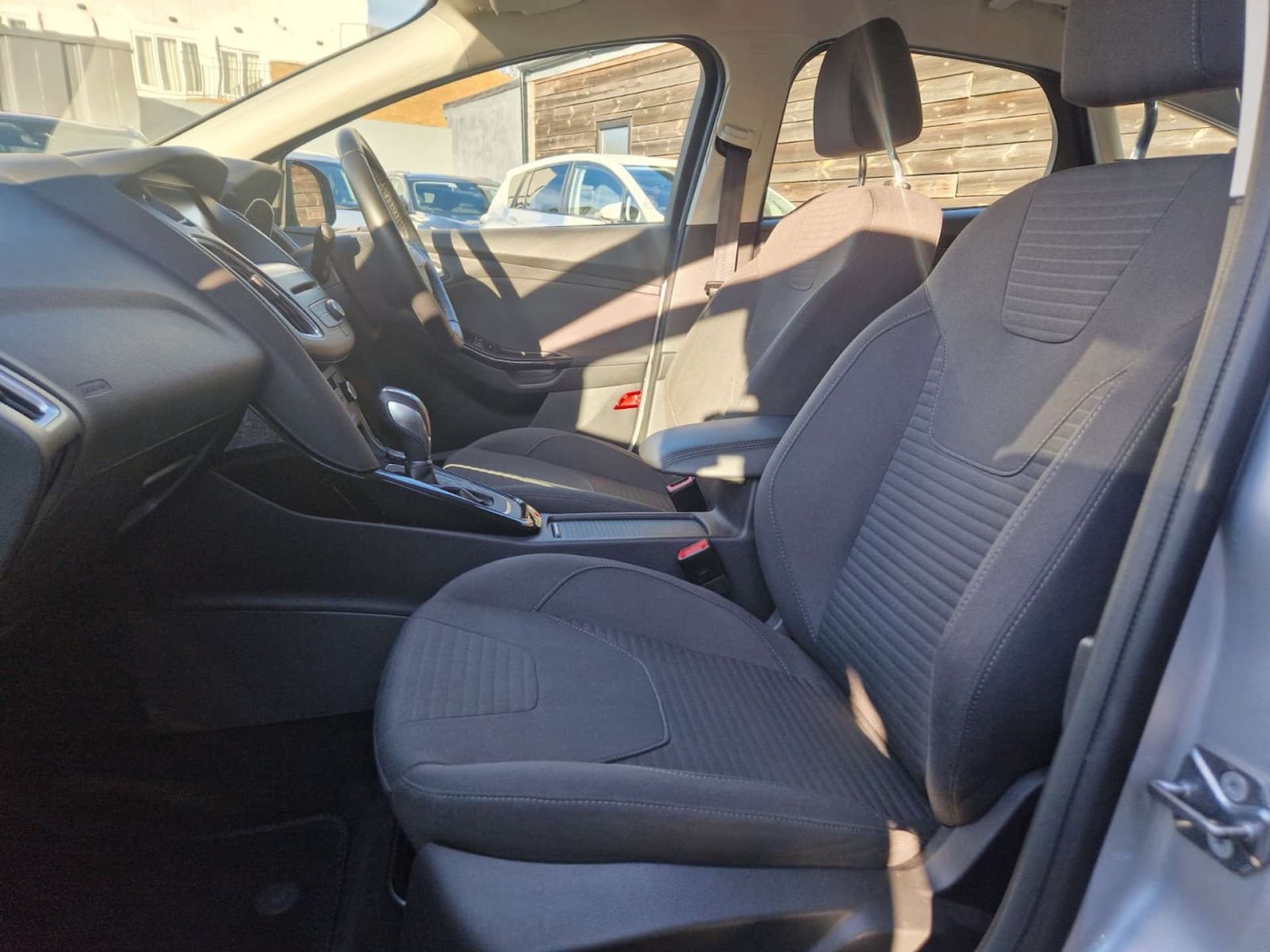 Used Ford Focus 2015 for sale - 77249299: Photo 28