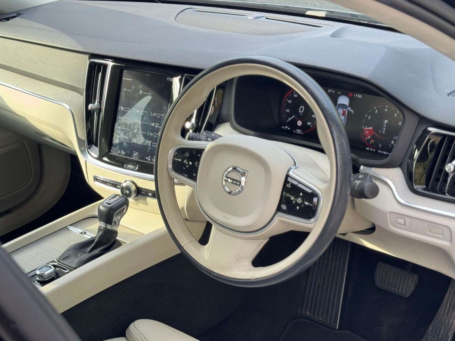 Used Volvo S60 2020 for sale - 77211292: Photo 17