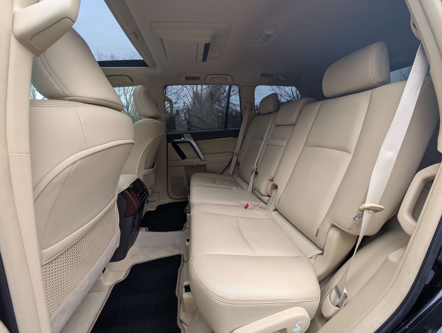 Used Toyota Land Cruiser 2017 for sale - 77591974: Photo 15