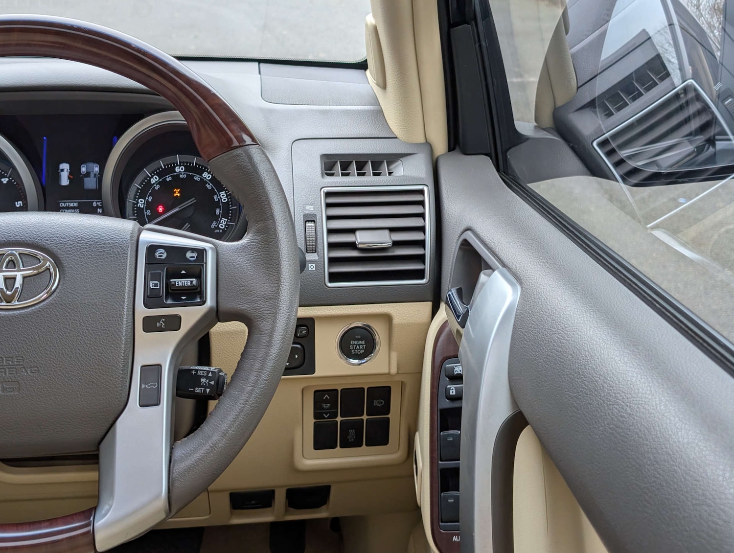 Used Toyota Land Cruiser 2017 for sale - 77591974: Photo 21