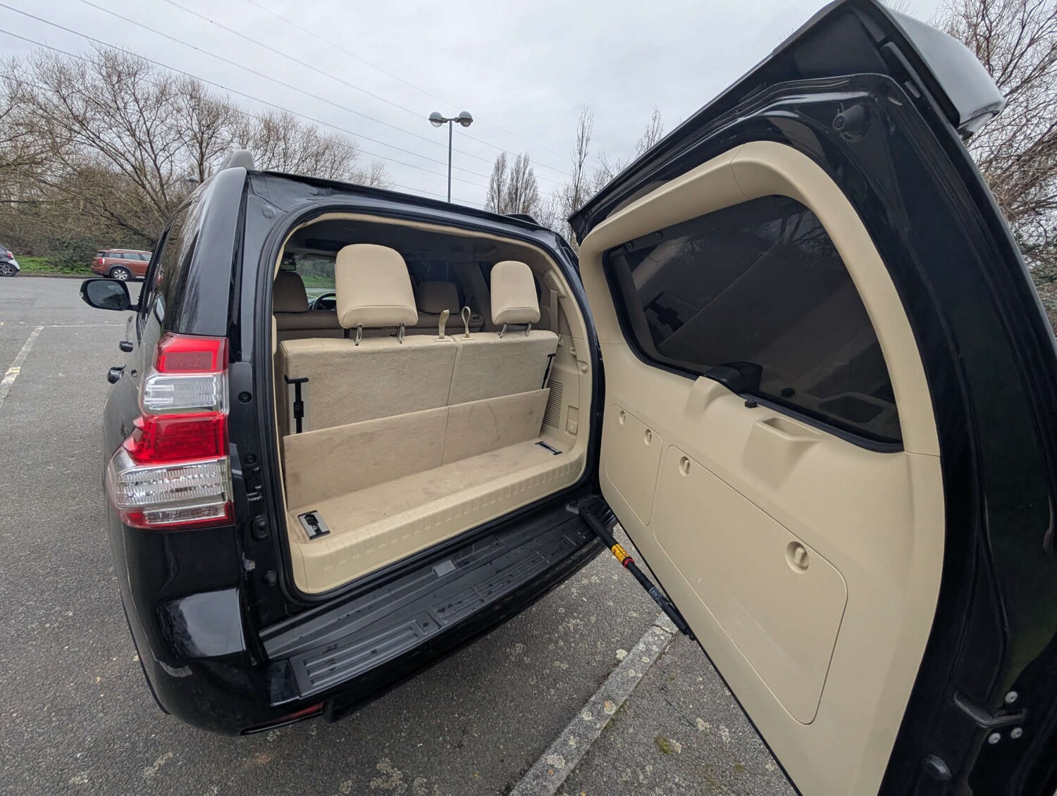 Used Toyota Land Cruiser 2017 for sale - 77591974: Photo 33