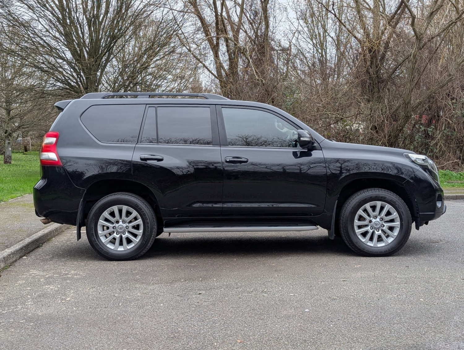 Used Toyota Land Cruiser 2017 for sale - 77591974: Photo 9