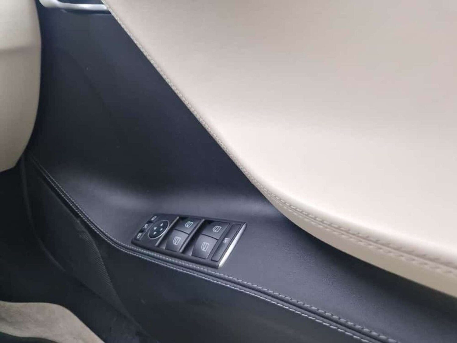 Used Tesla Model S 2018 for sale - 77211283: Photo 29