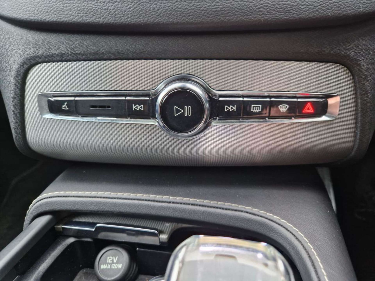 Used Volvo XC90 2023 for sale - 77277602: Photo 34