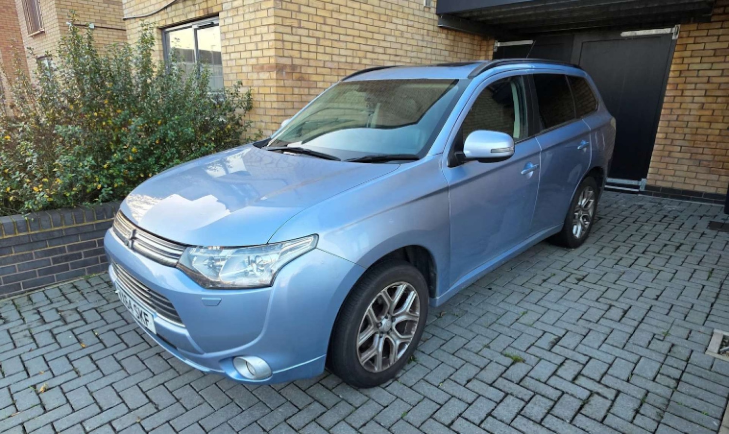 Used Mitsubishi Outlander 2014 for sale - 77483354: Photo 2