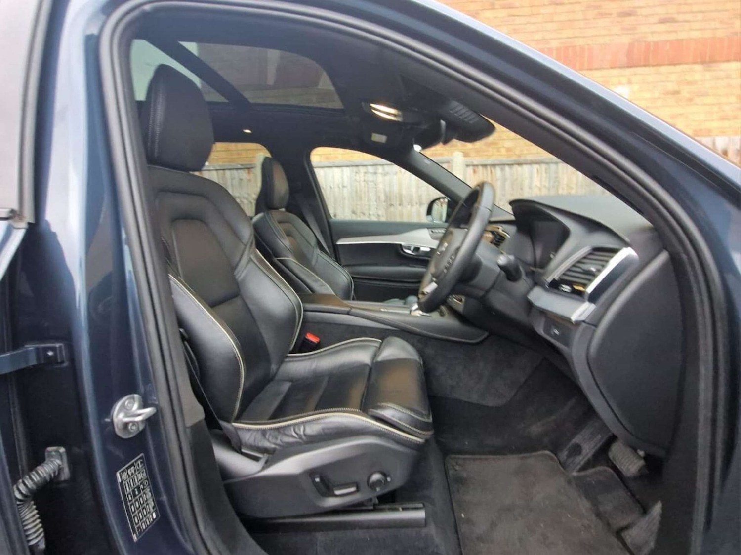 Used Volvo XC90 2023 for sale - 77211284: Photo 12