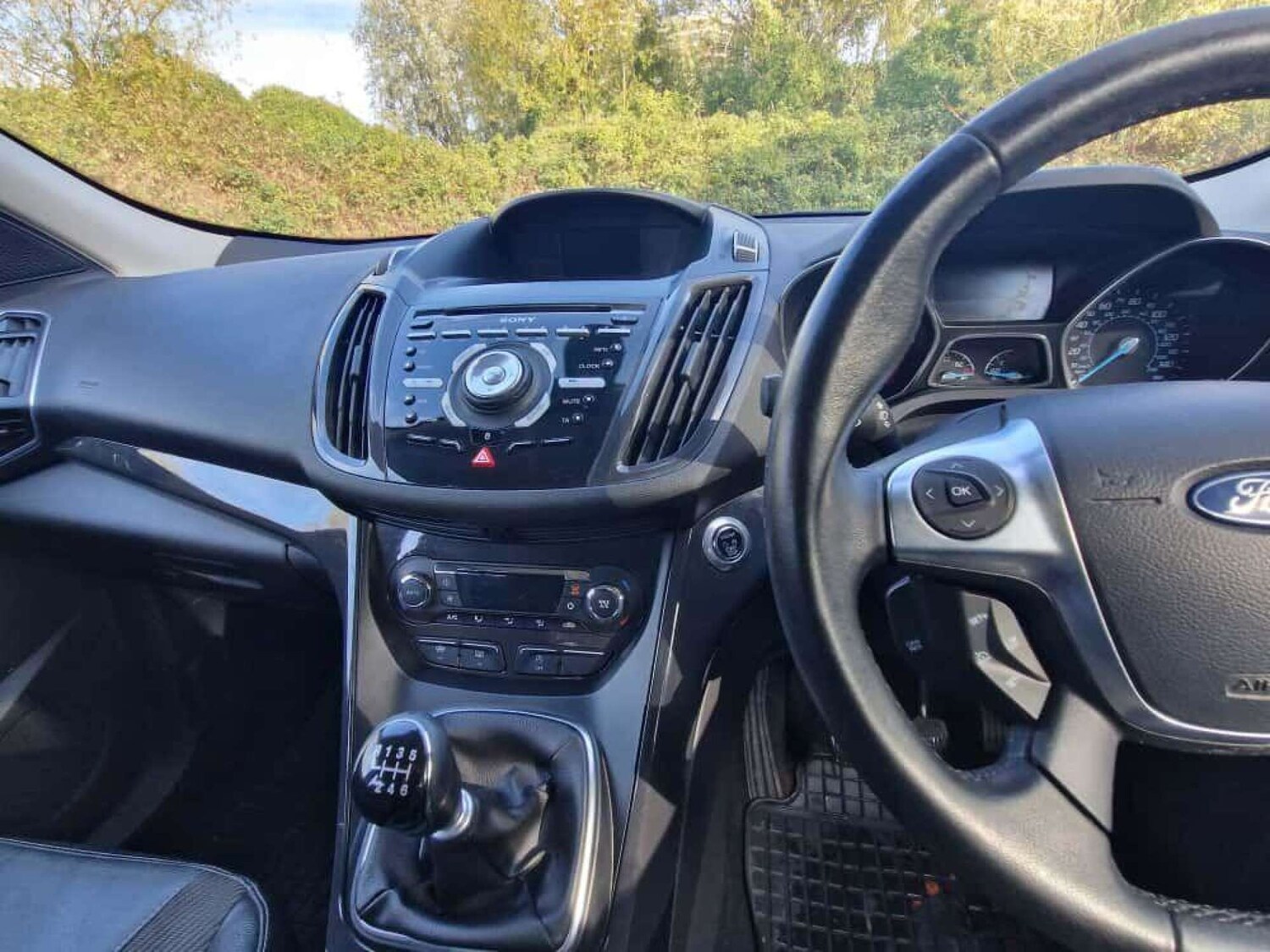 Used Ford Kuga 2015 for sale - 77211285: Photo 22