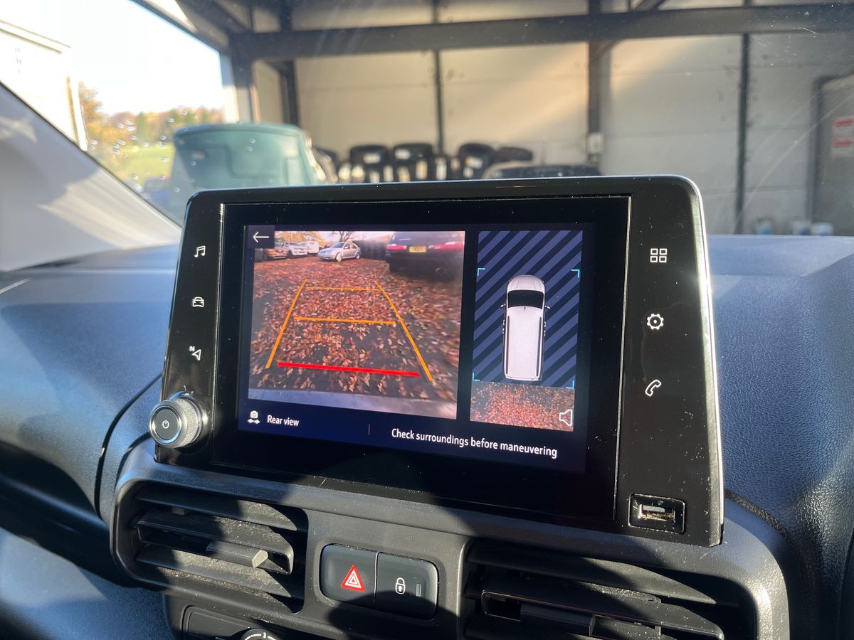 Used Vauxhall Combo Life 2022 for sale - 76540095: Photo 19