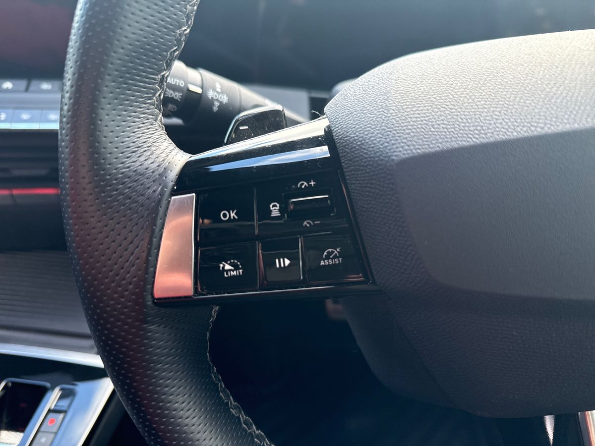 Used Vauxhall Astra 2023 for sale - 76539811: Photo 21