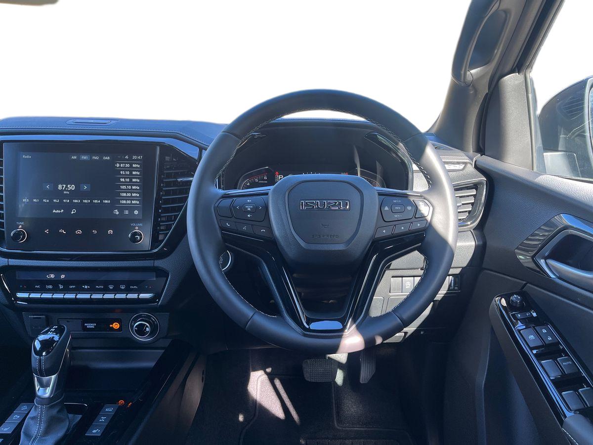 Used Isuzu D-Max 2025 for sale - 76458938: Photo 11