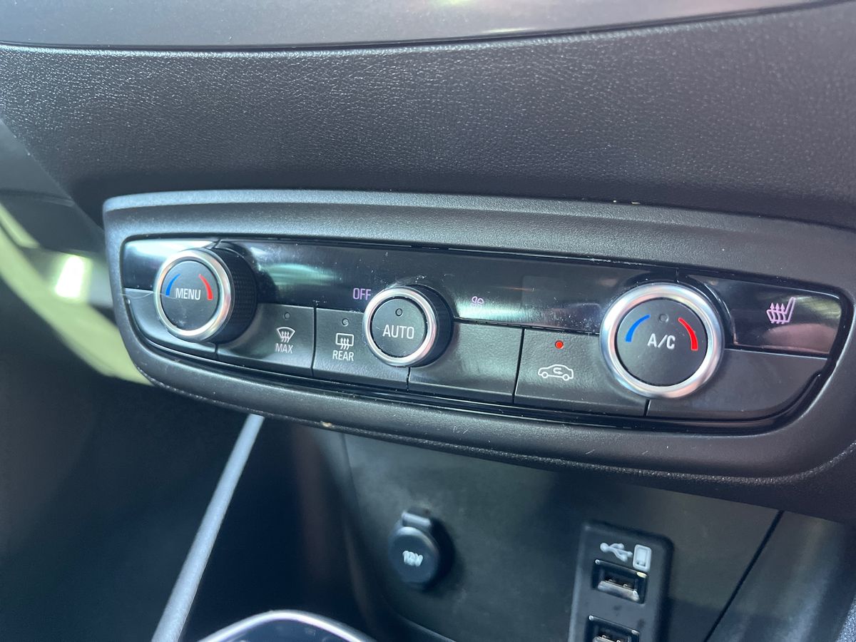 Used Vauxhall Crossland 2024 for sale - 75887002: Photo 15