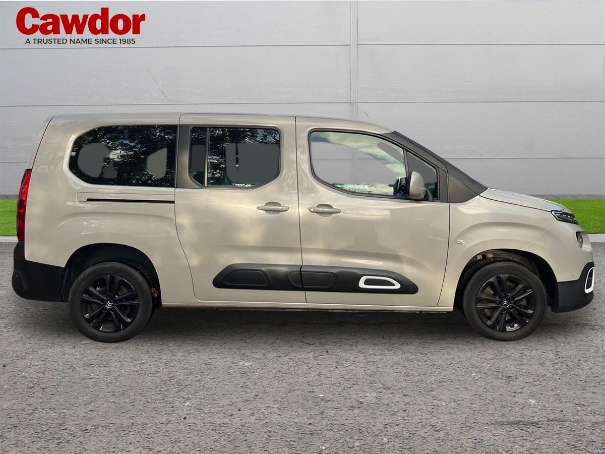 Used Citroen Berlingo 2020 for sale - 76539964: Photo 2
