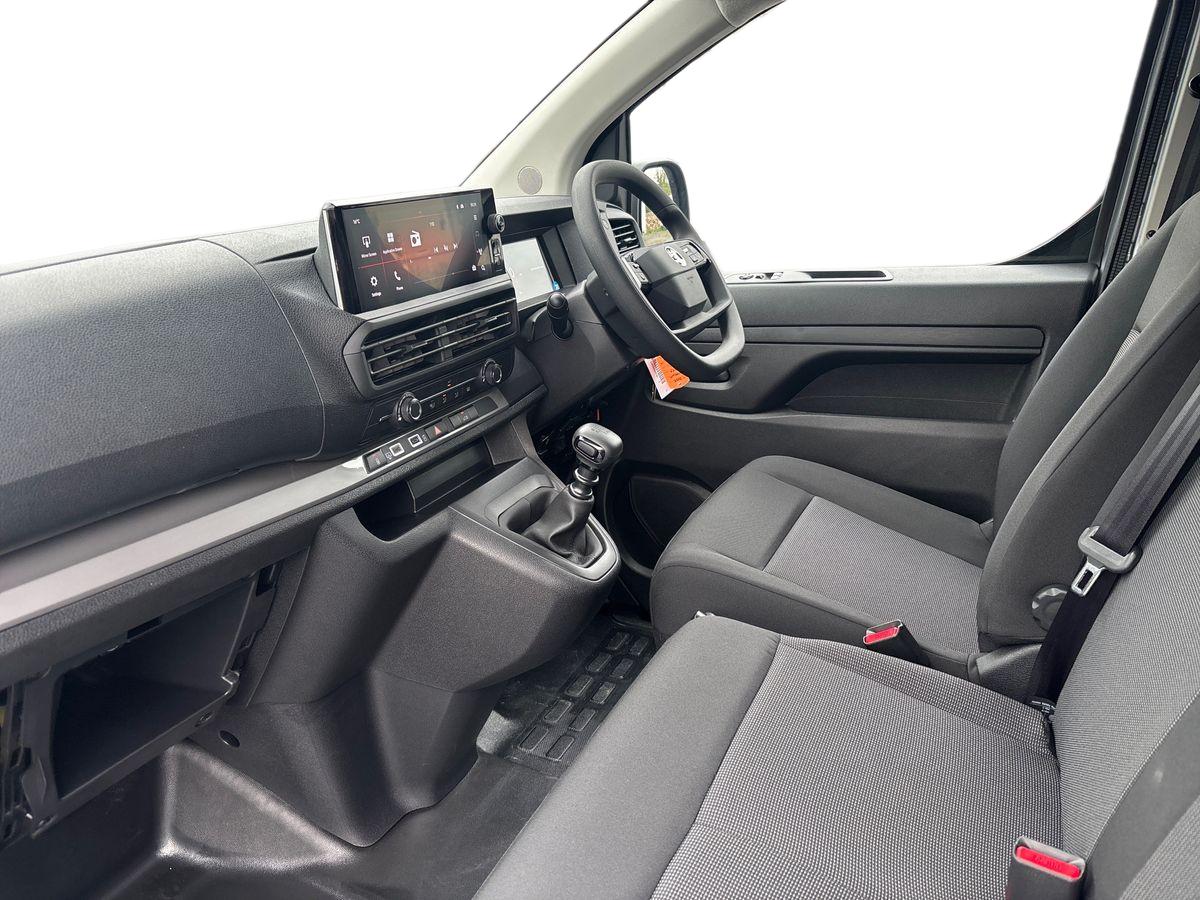 Used Vauxhall Vivaro 2025 for sale - 76272980: Photo 13