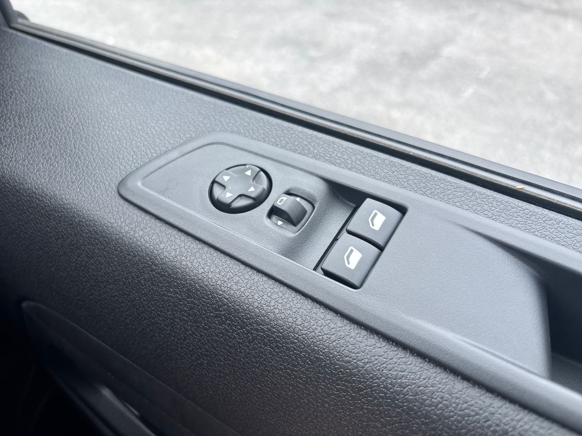 Used Vauxhall Vivaro 2025 for sale - 76272980: Photo 16