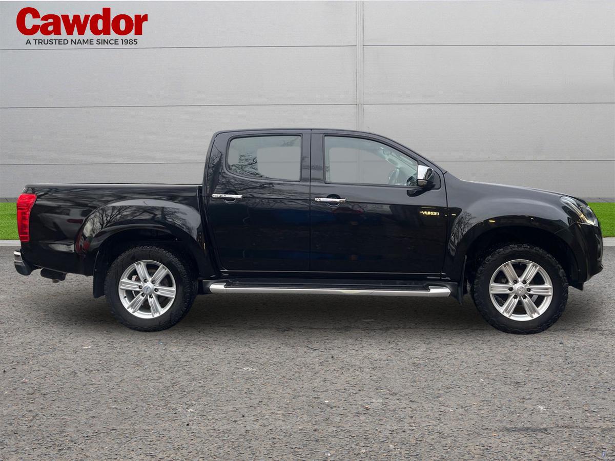 Used Isuzu D-Max 2017 for sale - 77010308: Photo 2