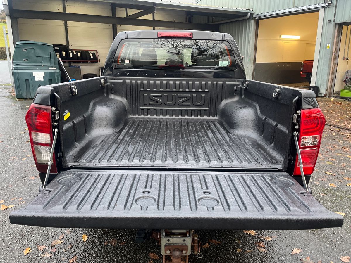 Used Isuzu D-Max 2017 for sale - 77010308: Photo 24