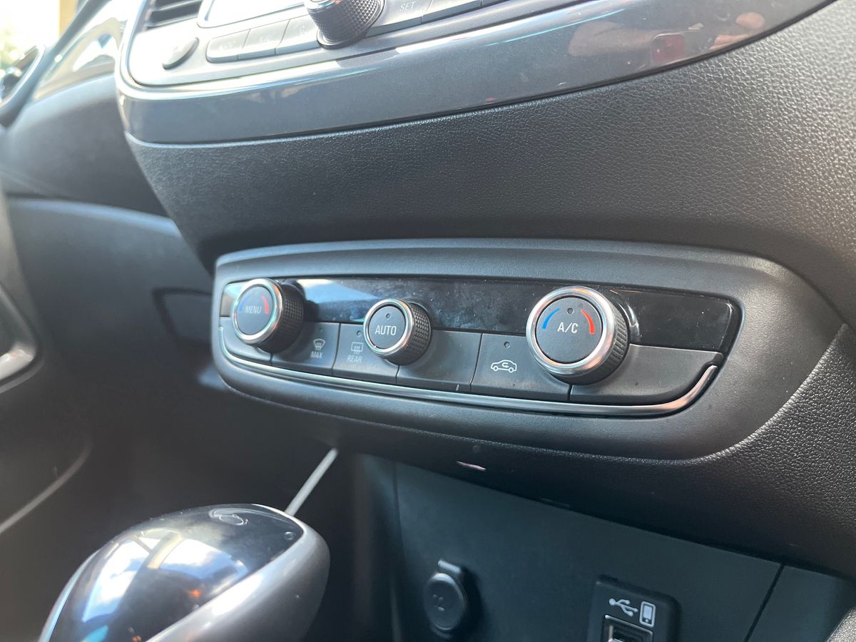 Used Vauxhall Crossland 2022 for sale - 76540028: Photo 15