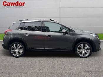 Used Peugeot 2008 2019 for sale - 76124412: Photo