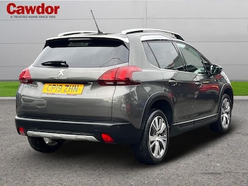 Used Peugeot 2008 2019 for sale - 76124412: Photo
