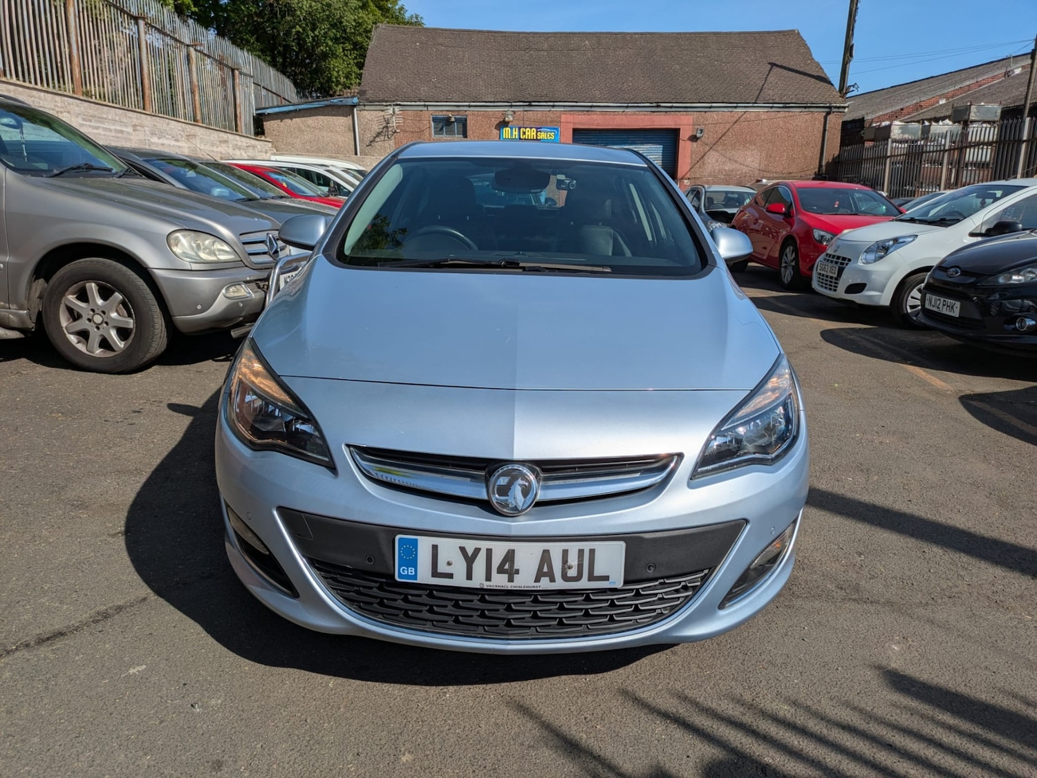 Used Vauxhall Astra 2014 for sale - 76165248: Photo 3