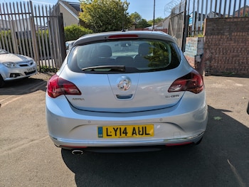 Used Vauxhall Astra 2014 for sale - 76165248: Photo 4