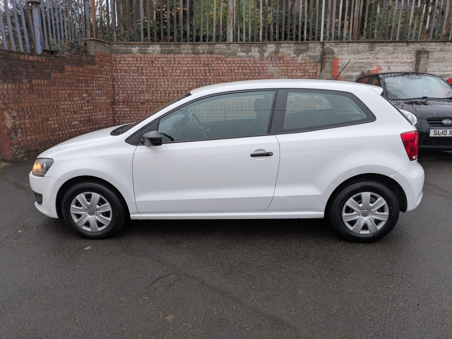 Used Volkswagen Polo 2014 for sale - 76611198: Photo 2