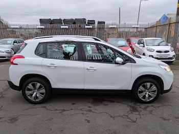 Used Peugeot 2008 2016 for sale - 77465838: Photo