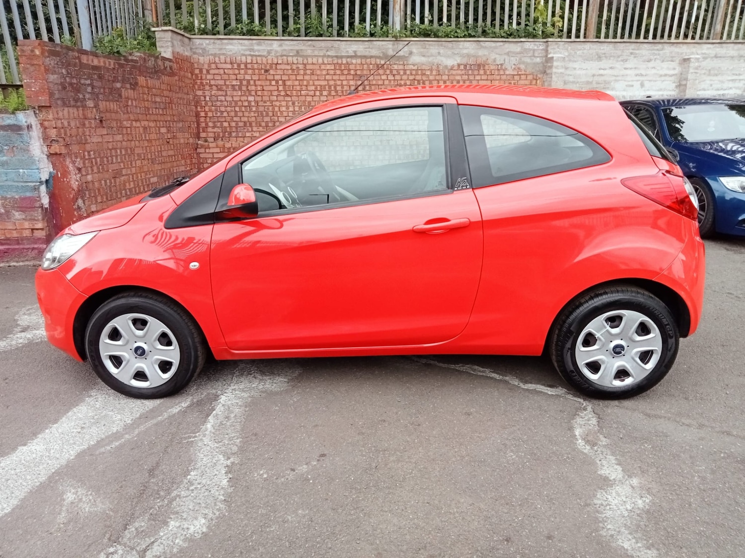 Used Ford Ka 2013 for sale - 76527589: Photo 2