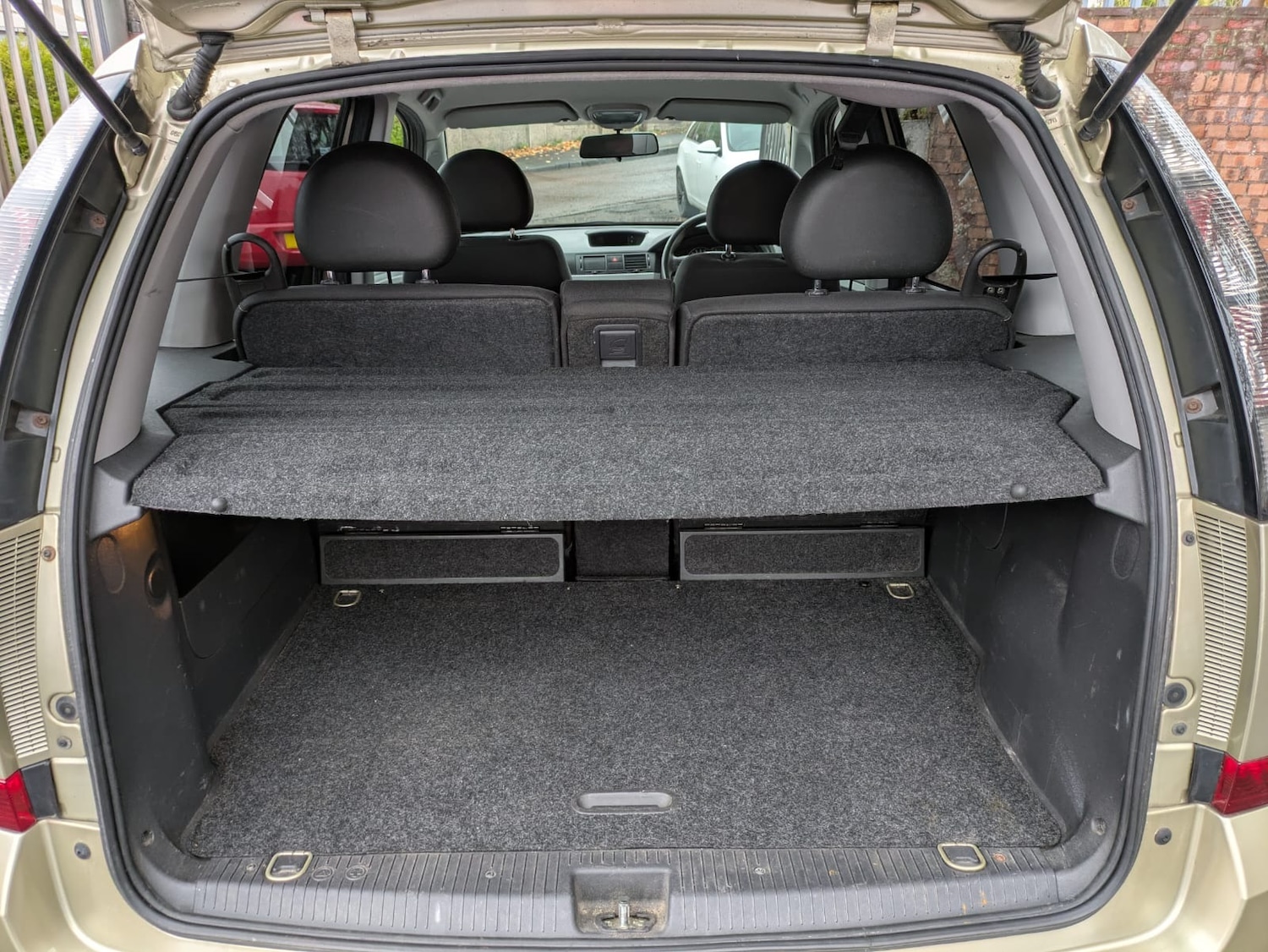 Used Vauxhall Meriva 2010 for sale - 76418036: Photo 9