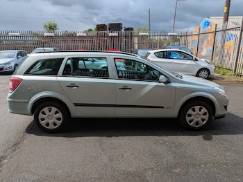 Used Vauxhall Astra 2009 for sale - 79444224: Photo