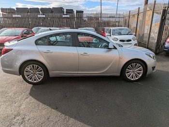 Used Vauxhall Insignia 2016 for sale - 78957023: Photo