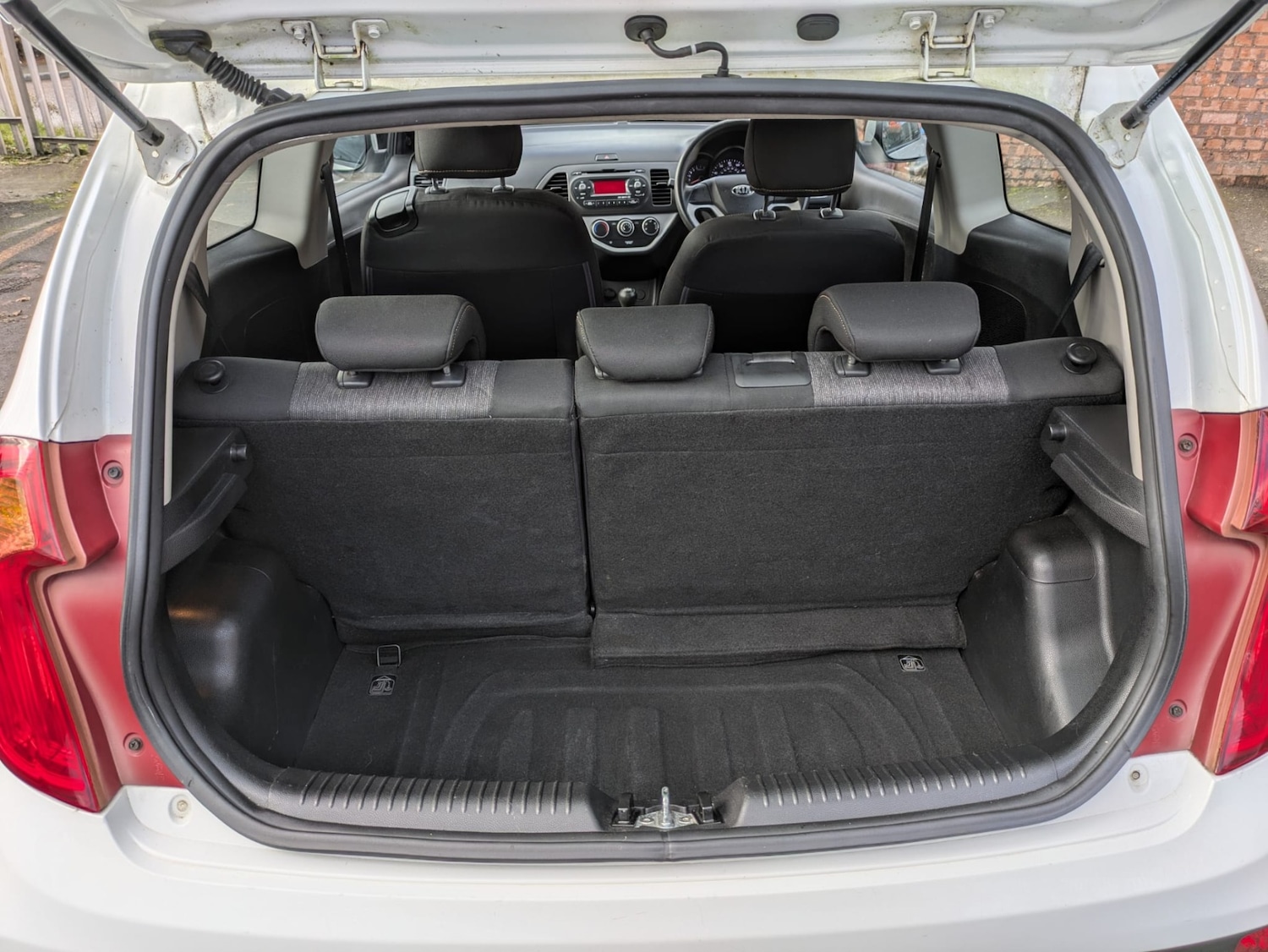 Used Kia Picanto 2013 for sale - 76688484: Photo 8