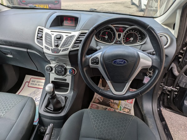 Used Ford Fiesta 2012 for sale - 75535986: Photo 8
