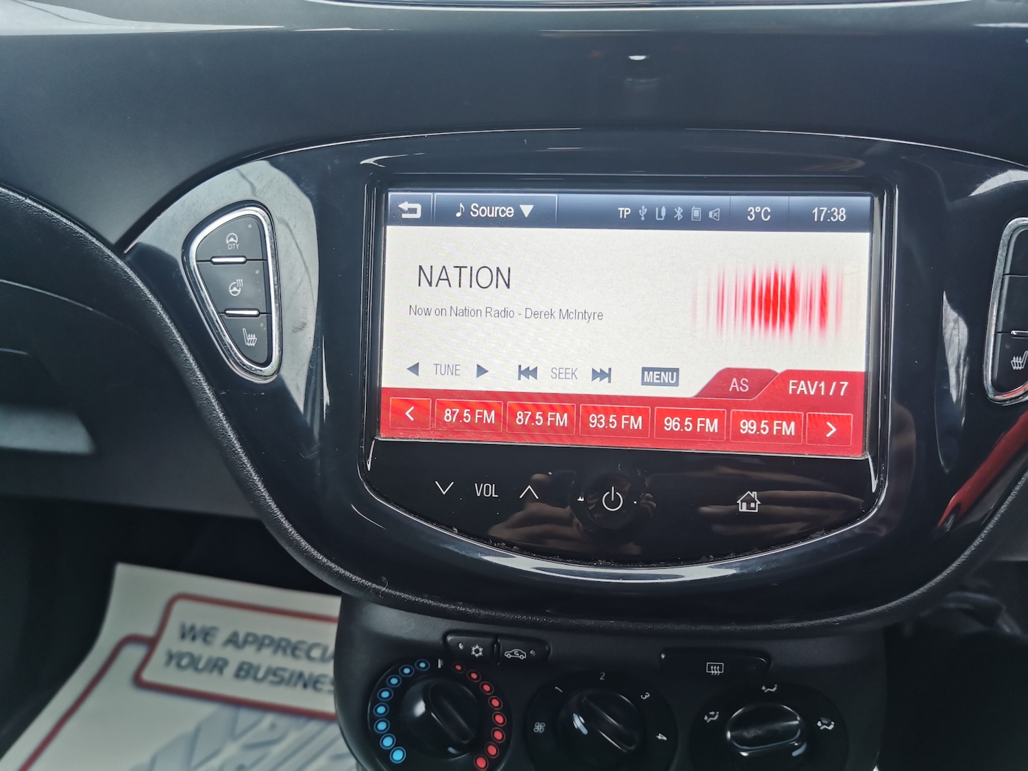 Used Vauxhall Corsa 2015 for sale - 77547742: Photo 8