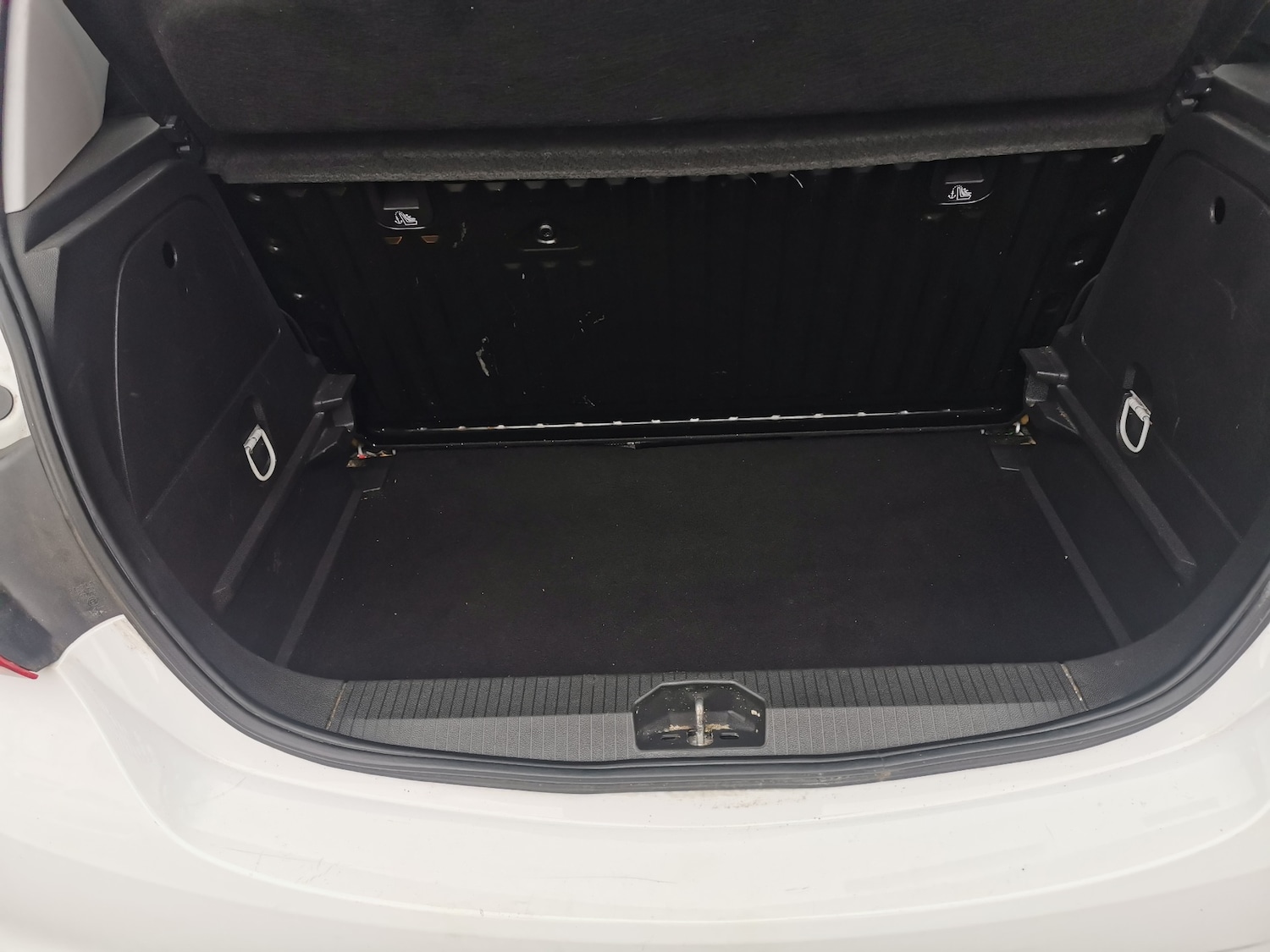 Used Vauxhall Corsa 2015 for sale - 77547742: Photo 9