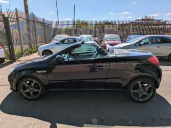 Used Vauxhall Tigra 2009 for sale - 75173274: Photo