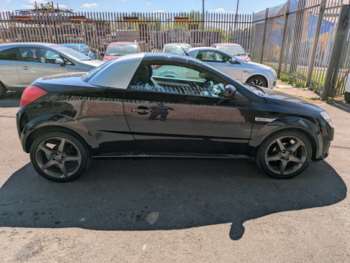 Used Vauxhall Tigra 2009 for sale - 75173274: Photo