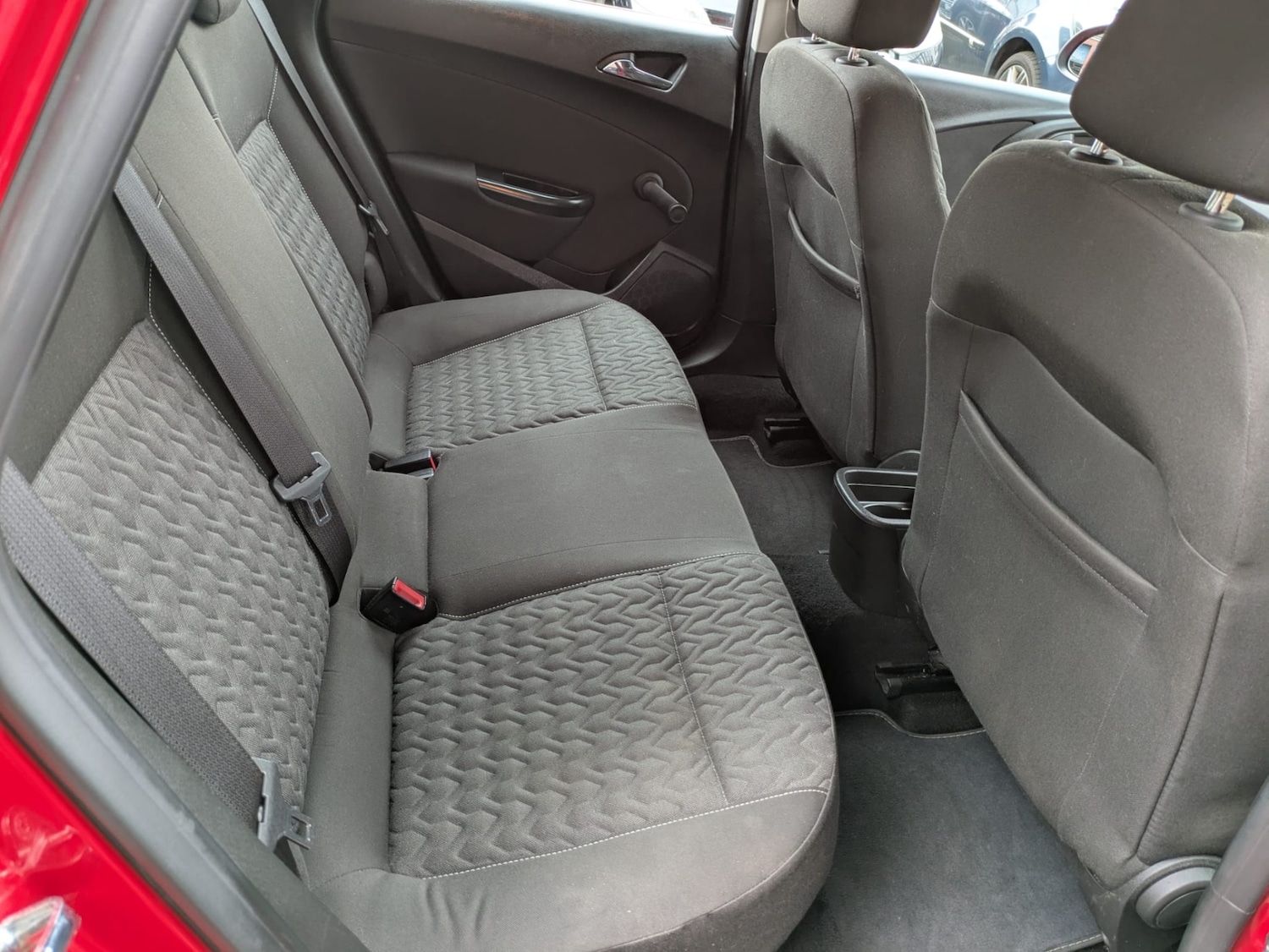 Used Vauxhall Astra 2013 for sale - 77245317: Photo 5